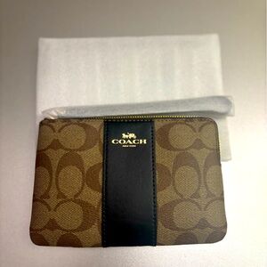 Brand New Coach Wristlet Wallet